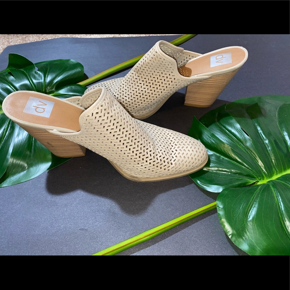 Cute Mules!! 💘